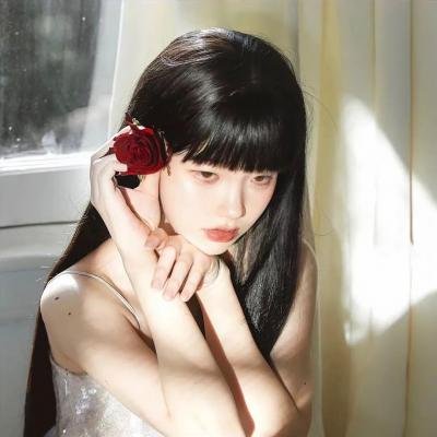 肉阵女金刚 海报